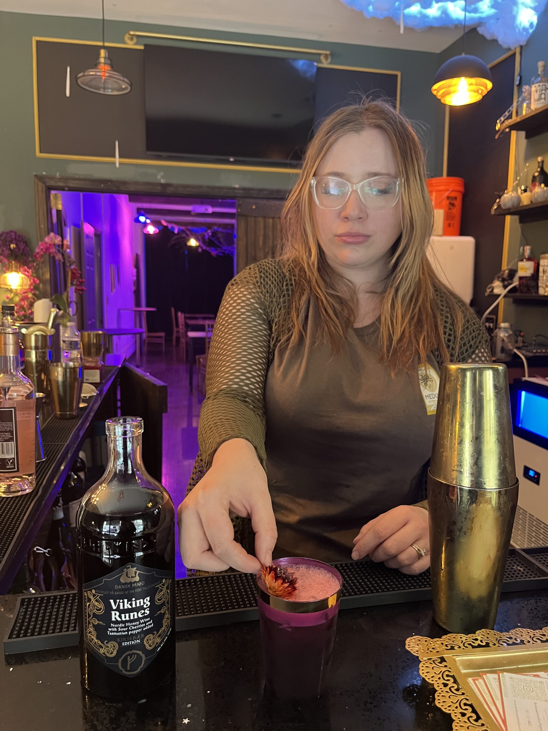 Medusa Art Studio Reopens As Whimsical Bar